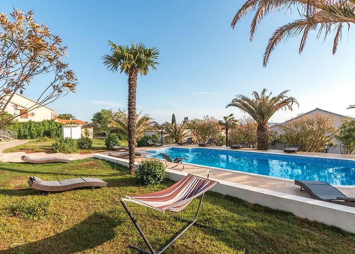 Hébergement de vacances In Near